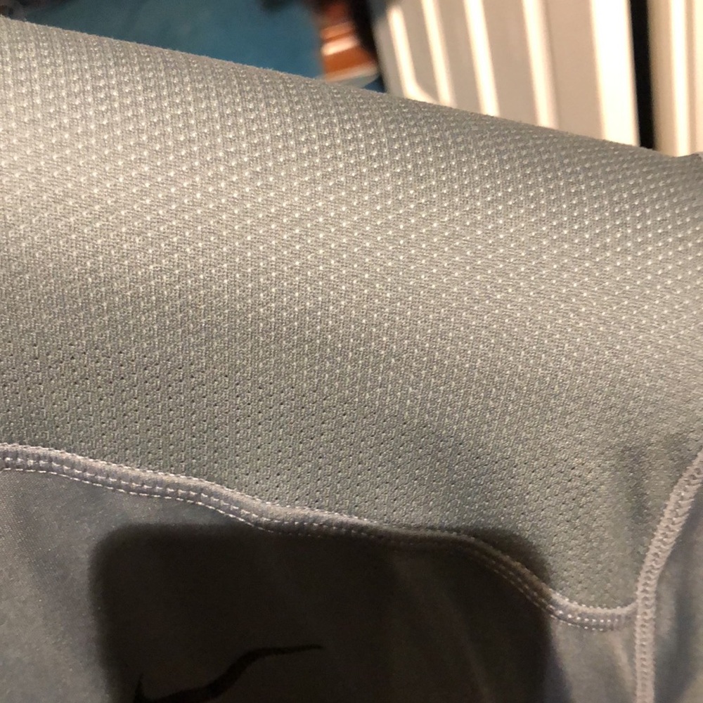 Nike Men's Gray Dri-fit T-Shirt - Picture 3 of 8